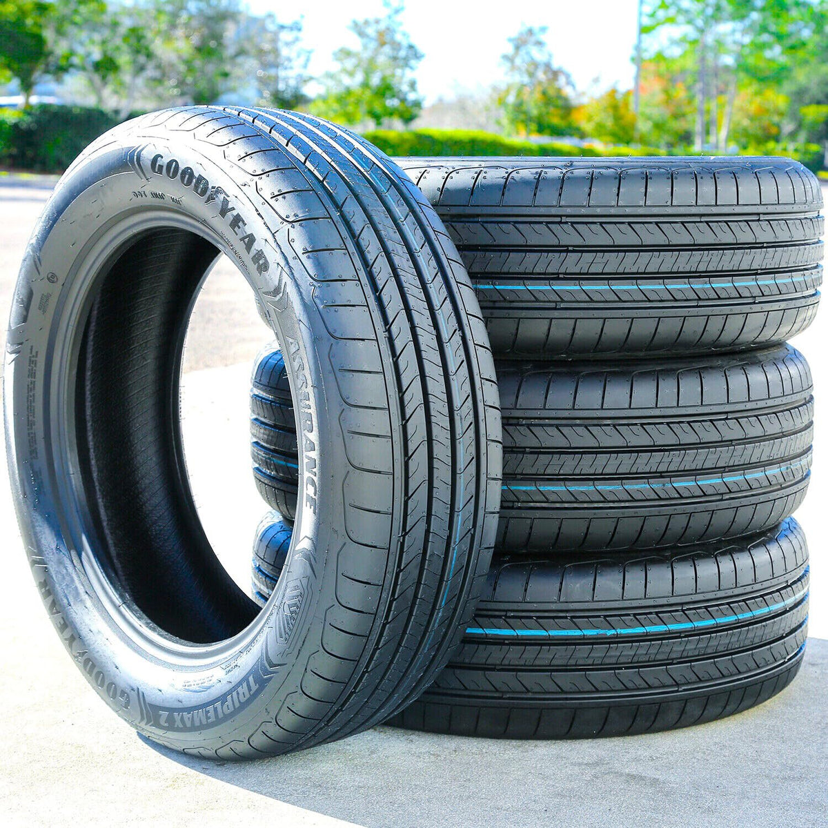 Goodyear Assurance TripleMax 2 215/60R17 tire