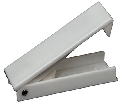 RV DESIGNER E212 RV Designer E212, Squared Baggage Door Catch, White, 2 Per Pack, Compartment Hardware