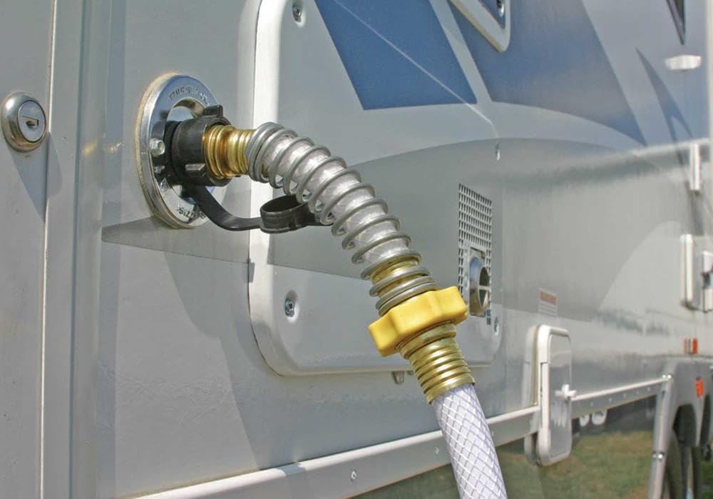 CAMCO 22703 Camco 22703 Flexible Hose Protector