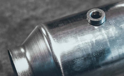 MAGNAFLOW 4481304 Magnaflow 4481304 2IN. UNIVERSAL CALIF OBDII CATALYTI