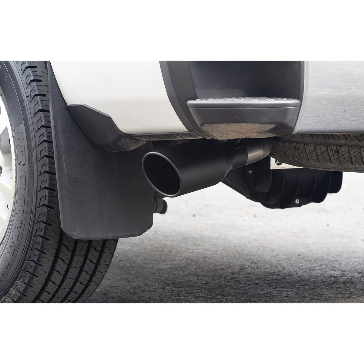 FLOWMASTER 717869 Flowmaster 717869 FlowFX Cat-Back Exhaust 2.5 Inch 409 Stainless Steel 4.5 Inch Black 304 Stainless Tips Compatible with 2014-2019 Classic Body Chevy Silverado GMC Sierra 1500 Crew Cab Double Cab 5.3L