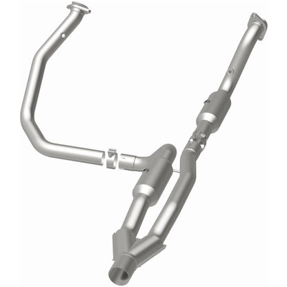 MAGNAFLOW 21-457 MagnaFlow Direct-Fit Catalytic Converter 21-457 (Federal/EPA Compliant)