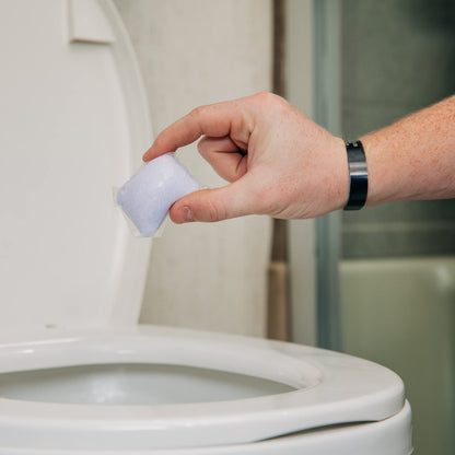 CAMCO 41559 Camco TST MAX RV Toilet Treatment Drop-INs - Control Unwanted Odors and Break Down Waste and Tissue - Septic Tank Safe - Lavender Scent - 15-pack (41559)