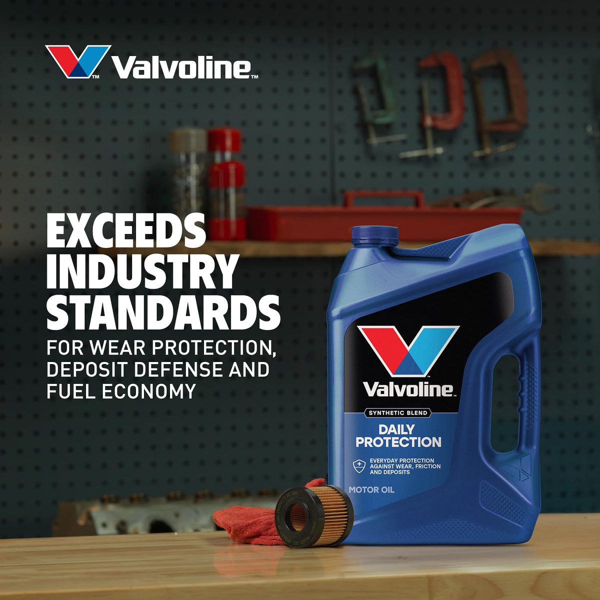 VALVOLINE 797975 Valvoline Daily Protection SAE 5W-30 Synthetic Blend Motor Oil 1 QT