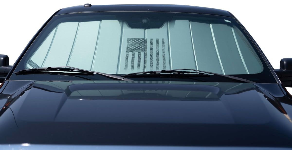 Covercraft UVD11744SVUVD004 American Flag UVS100 Sunshade