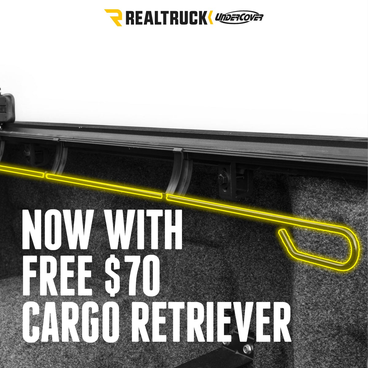 UNDERCOVER SL14013 RealTruck Undercover Select Hard Folding Truck Bed Tonneau Cover | SL14013 | Fits 1999-2006 Chevy/GMC Silverado/Sierra 6' 7" Bed (80.4")