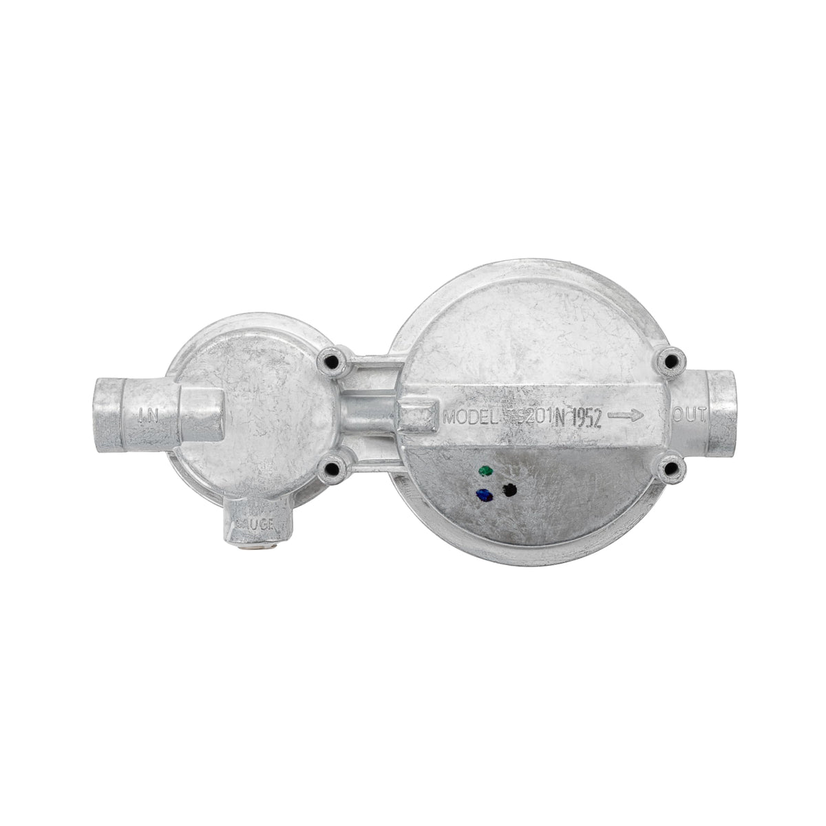 CAMCO 59323 Camco Horizontal Two Stage Propane Regulator - Compatible with 20 lb or 30 lb Propane Tanks with ACME Threads - 1/4-inch Female NPT inlet and 3/8-inch Female NPT outlet (59323)