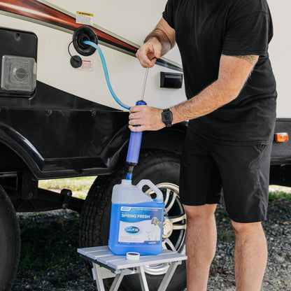 CAMCO 36003 Camco RV Antifreeze Hand Pump Kit - RV Winterizing Kit - Protect RV Plumbing & Simplify The RV Winterizing Process - Manually Pump Antifreeze Directly into The RV Waterline & Supply Tanks (36003)