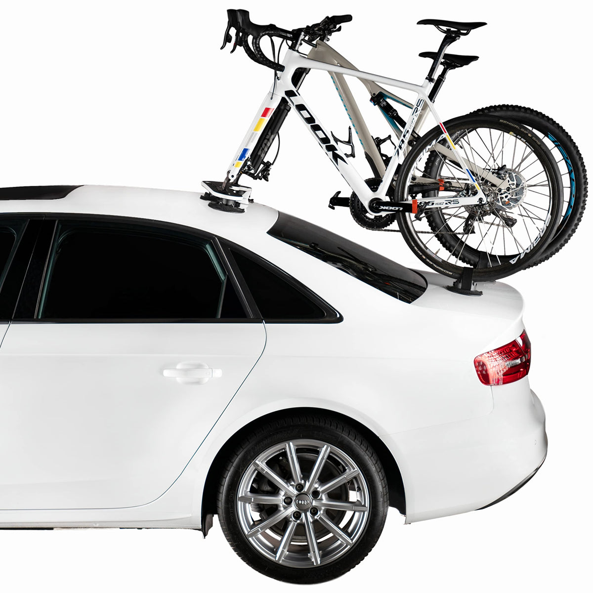SEASUCKER MK1076 SeaSucker Mini Bomber MAX Bike Rack - Carries 2 Bikes (Includes HUSKE Plugs Compatible with The Most Popular Bike Types)
