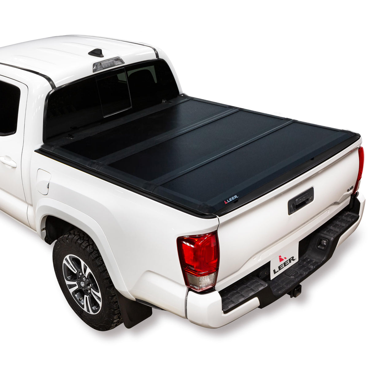 LEER 631346 LEER HF350M 3-Panel Folding Tonneau Cover, Fits 2024-2026 Toyota Tacoma with 6'2" Truck Bed