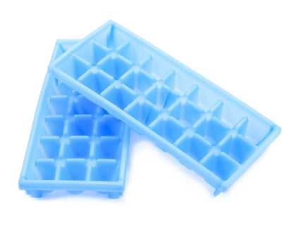 CAMCO 44100 Camco Stackable Miniature Ice Cube Tray for Compact Spaces, 2-Pack (44100), Blue