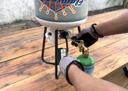 FLAME KING YSN1LBKT Flame King Refillable 1LB Empty Propane Cylinder Tank with Refill Kit and CGA600 Connection - Reusable, Safe and Legal Refill Option, DOT Compliant