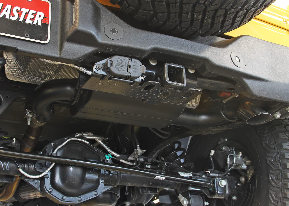 FLOWMASTER 818121 Flowmaster 818121 American Thunder Axle-Back Exhaust System Stainless Single Exit