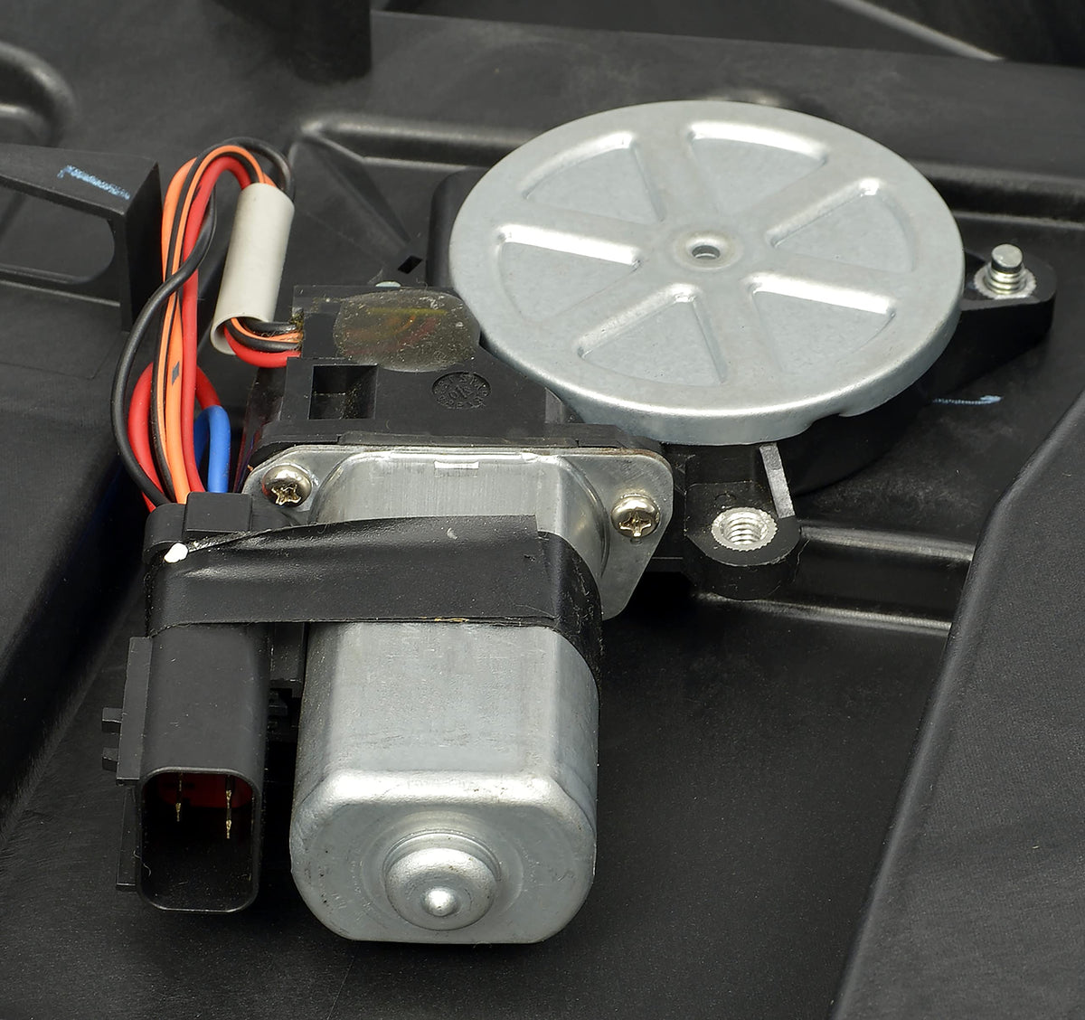 DORMAN 748-579 Dorman 748-579 Front Driver Side Power Window Regulator And Motor Assembly Compatible with Select Jeep Models (OE FIX)