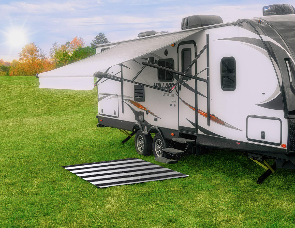 CAMCO 42873 Camco 42873 Awning Leisure Mat-Charcoal Stripe 6' X 9'