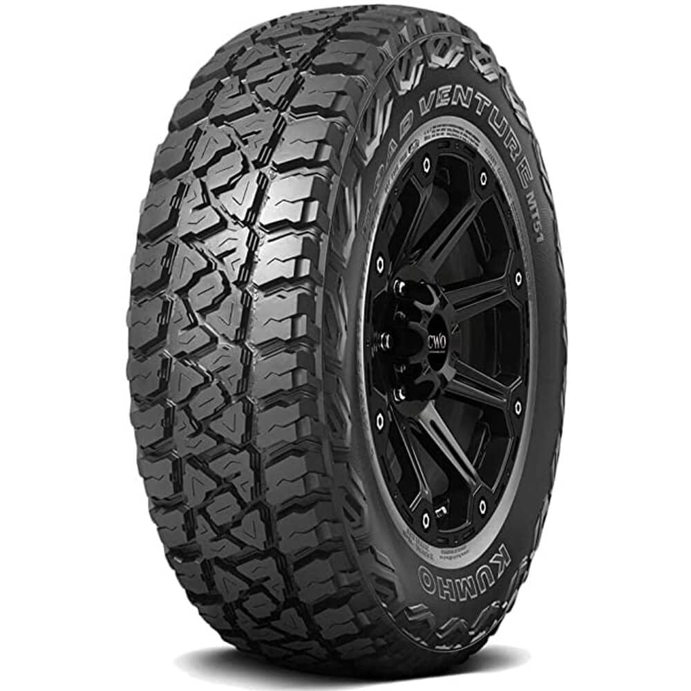 Kumho Road Venture MT51 LT235/75R15 tire